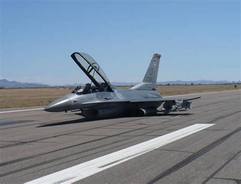 F-16 sustained speed